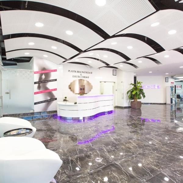 Alsancak Estrella Güzellik kimyasal peeling ile leke, sivilce, kırışıklık bakımı