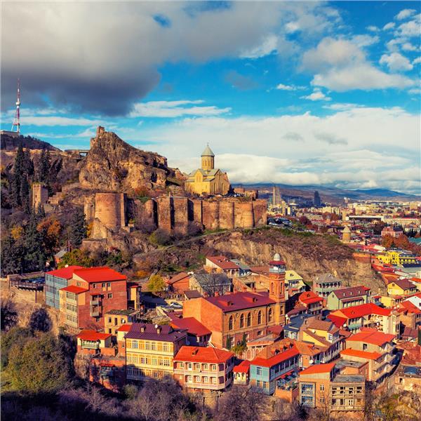 İzmir'den Uçaklı 3 Gece 4 Gün Konaklamalı Tiflis Ve Batum Turu