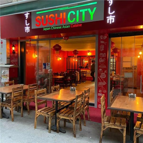 Alsancak Sushi City’de Uzak Doğu Lezzeti Sushi Menüleri ile Tatlı Ekşi Tavuk, Çin Böreği, Noodle ve Sebzeli Pilav Menüleri