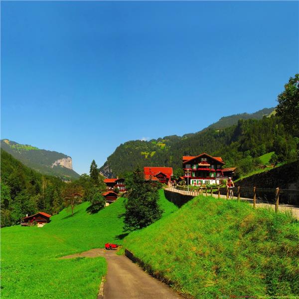 İzmir'den Uçaklı 4 Gece 5 Gün Konaklamalı Alp Dağları Zirvesi Alsace Colmar Turu