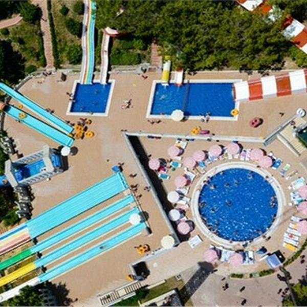 Bölgenin En Büyük Su Parkı Alanya Water Planet Aquapark Girişi ve Limitsiz Soft İçecek Dahil Açık Büfe Fast Food Menü