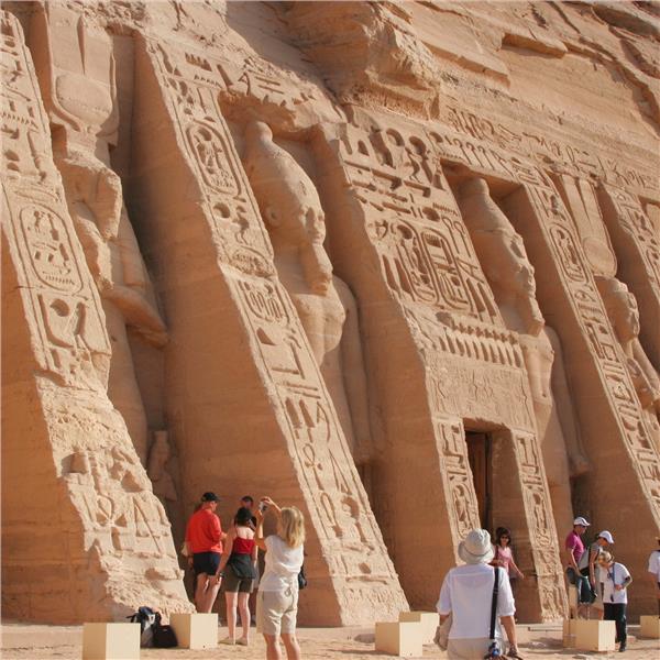 Uçaklı 6 Gün Konaklamalı 7 Gece 8 Gün Abu Simbel Tapınağı Dahil Mısır Turu