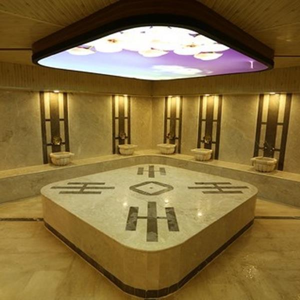 Life Corner Hotel’de Masaj, Türk Hamamı Şok Havuzu ve Sauna Kullanımı