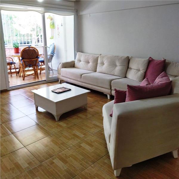 Bornova Tansu Estetik Güzellik'te Daha genç bir cilt için kimyasal peeling fırsatı indirimli burada.