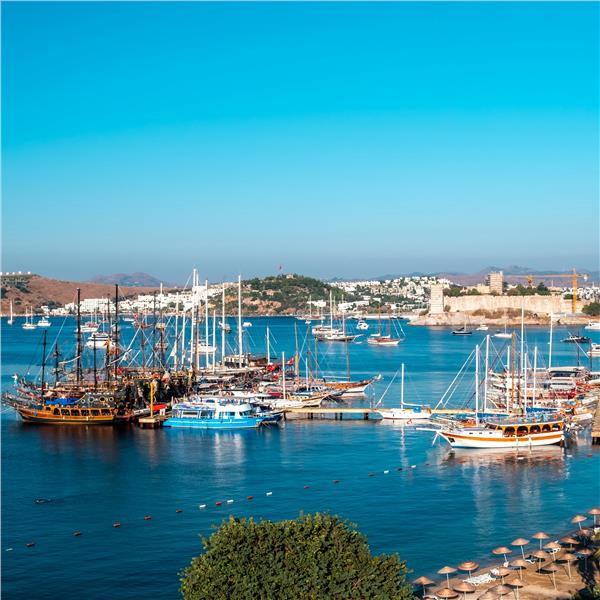 İzmir'den Otobüslü 2 Gece 3 Gün Konaklamalı Bodrum Tatili. Üstelik Herşey Dahil.
