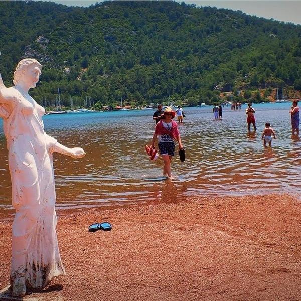 İzmir Kalkışlı Günübirlik Marmaris Kız Kumu, Selimiye Turu