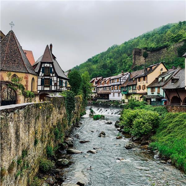 İzmir'den Uçaklı 4 Gece 5 Gün Konaklamalı ALSACE - COLMAR TURU 