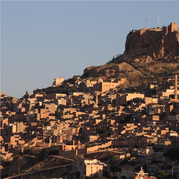 İzmir'den Uçaklı 1 Gece 2 Gün Konaklamalı Butik Mardin Turu