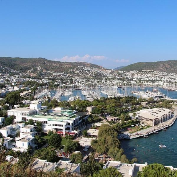 İzmir'den Kalkışlı 2 Gece 3 Gün Konaklamalı Her Şey Dahil 4 Yıldızlı Bodrum Bendis Beach Hotel