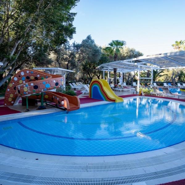 İzmir'den Kalkışlı 3 Gece 4 Gün Konaklamalı Her Şey Dahil Konaklamalı Bodrum Latanya Park Resort Otel