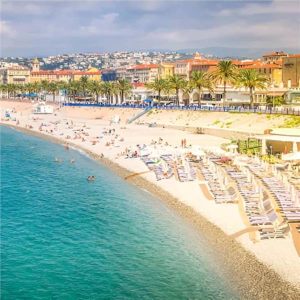 İzmir'den Uçaklı 7 Gece 8 Gün Konaklamalı İsviçre, İtalya, Fransa, İspanya, Andorra Turu