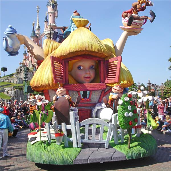 İzmir'den Uçak İle Kalkışlı 4 Gece 5 Gün Konaklamalı Paris & Disneyland & Brüksel & Amsterdam Turu