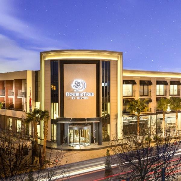 Gaziemir DoubleTree By Hilton İzmir Airport’ta Açık Büfe Kahvaltı