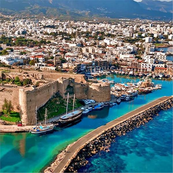 İzmir'den Kalkışlı 3 Gece 4 Gün Uçak, Transfer, Konaklama ve Yılbaşı Galası İle 2024 Kıbrıs Yılbaşı Özel Turu