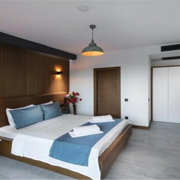 Zula Hotel Çeşme'de Çift Kişilik Konaklama Seçenekleri