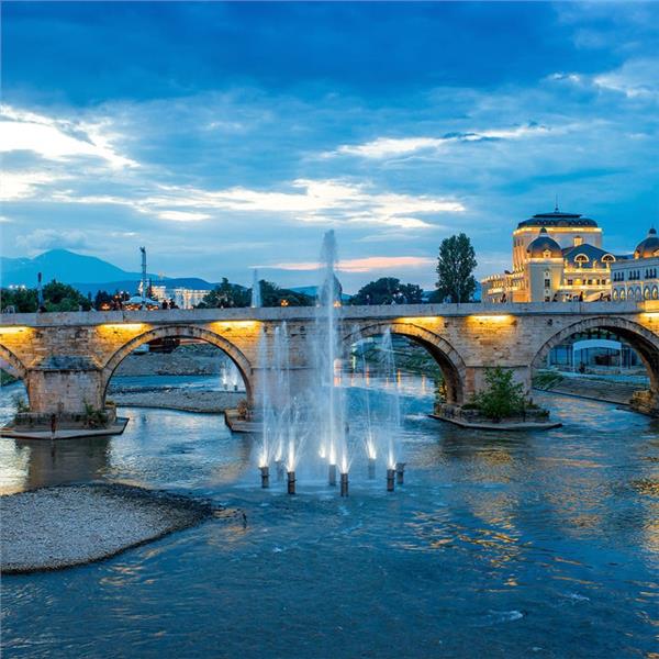 İzmir'den Uçak İle Kalkışlı 6 Gece 7 Gün Konaklamalı Tüm Ekstra Turlar Dahil Vizesiz Büyük Balkan Turu