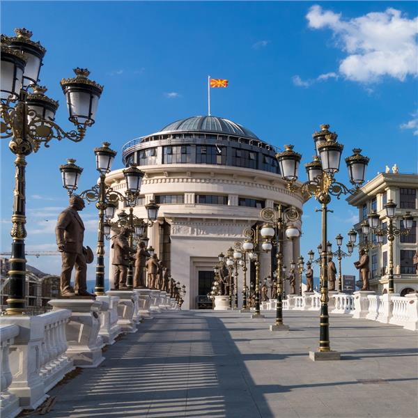 İzmir'den Otobüs İle Çıkışlı 8 Gece 9 Gün Konaklamalı Dolu Dolu Büyük Balkan Turu