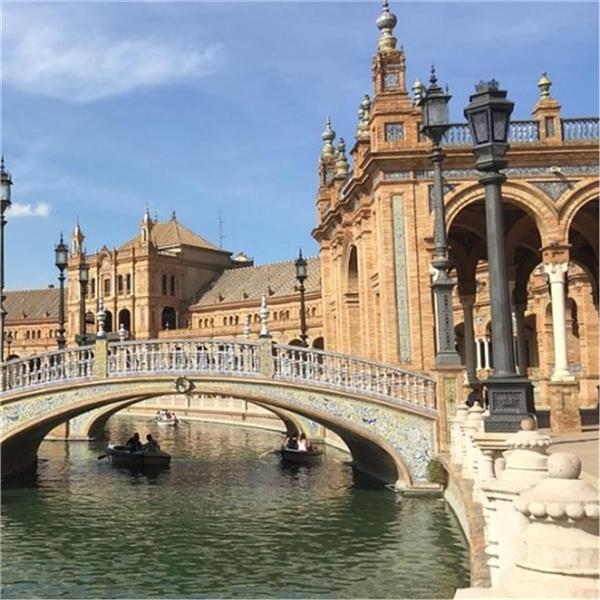 İzmir'den Uçaklı 9 Gece 10 Gün Mega Portekiz, Endulus ve İspanya Turu (Akşam Barcelona Gidiş - Akşam Lizbon Dönüş)