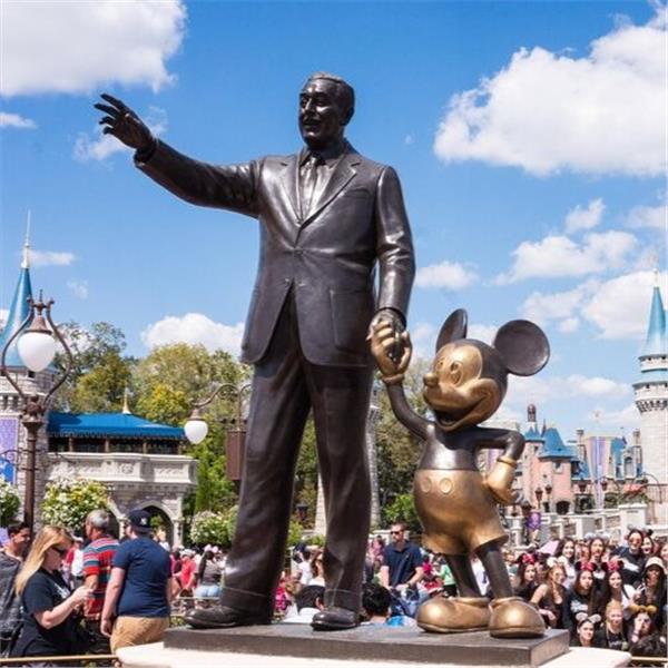 İzmir'den Uçaklı 4 Gece 5 Gün Konaklamalı Brüksel, Brügge, Paris Ve Disneyland Turu