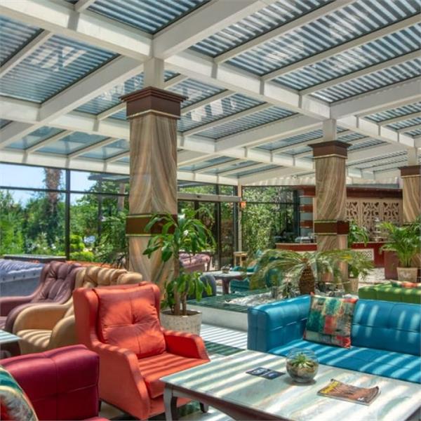 İzmir'den Uçak İle Hareketli Kıbrıs Merit Crystal Cove Hotel'de Ultra Herşey Dahil Konaklama Seçenekleri