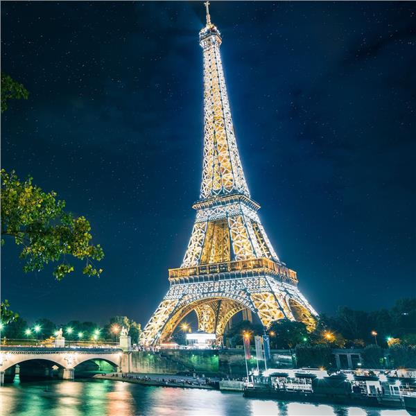 İzmir'den Uçaklı 2 Gece 3 Gün Konaklamalı Sevgililer Günü Özel Brüksel, Brugge, Paris Turu