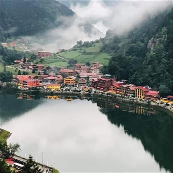 İzmir Uçak İle Hareketli 3 Gece 4 Gün JRW Welmond Hotel & Casino Konaklamalı Yılbaşı Özel Gürcistan & Batum Turu