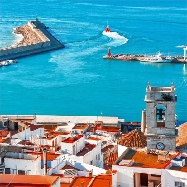 İzmir'den Uçak İle Hareketli 7 Gece 8 Gün Konaklamalı İspanya ve Endülüs İkonları Turu