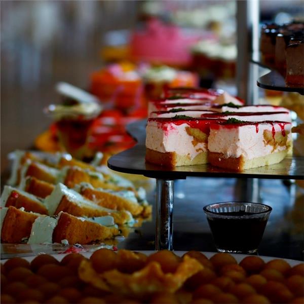 İzmir Kalkışlı Ulaşım ile 3 ve 4 gece seçenekli Bodrum Phoenix Sun Otel Herşey Dahil Konaklama	