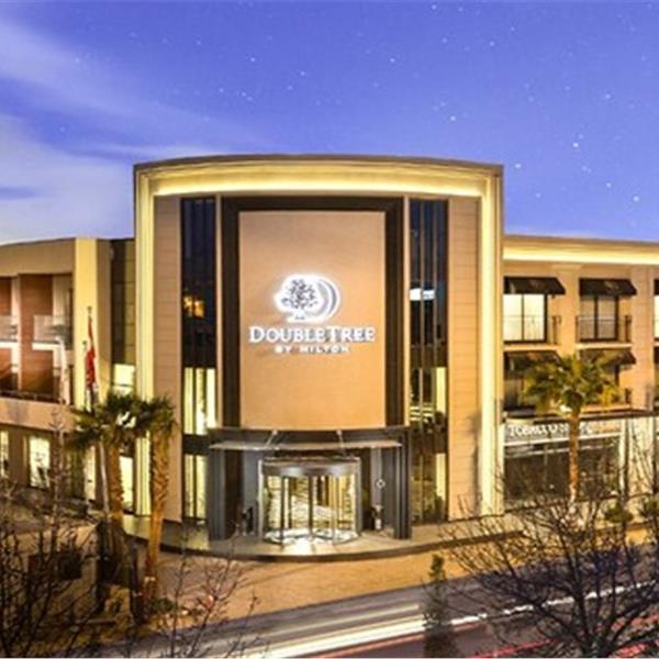 DoubleTree By Hilton İzmir Airport Camia Restaurant'tan Leziz İftar Menüsü