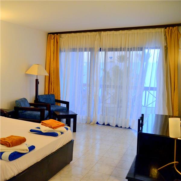 İzmir'den Uçak İle Kalkışlı 3 Gece 4 Gün 4 Yıldızlı El Khan Sharm El Sheikh Konaklamalı Sharm El Sheikh Turu