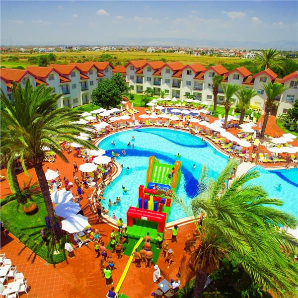 İzmir'den Uçak İle Hareketli Kıbrıs Salamis Bay Conti Resort Hotel Ultra Herşey Dahil Konaklama Seçenekleri Kişi Başı 4399 TL'den Başlayan Fiyatlarla