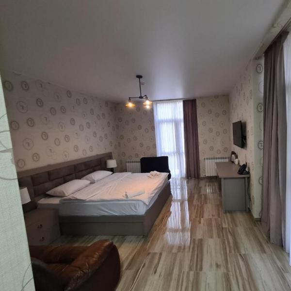 İzmir'den Uçaklı 2 Gece 3 Gün 5* Hotel Ire Palace Konaklamalı Gürcistan Batum Goderdzi Dağı Kayak Turu