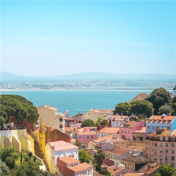 İzmir'den Uçaklı 8 Gece 9 Gün Konaklamalı Tüm Ekstralar Dahil İspanya & Portekiz & Endülüs Turu