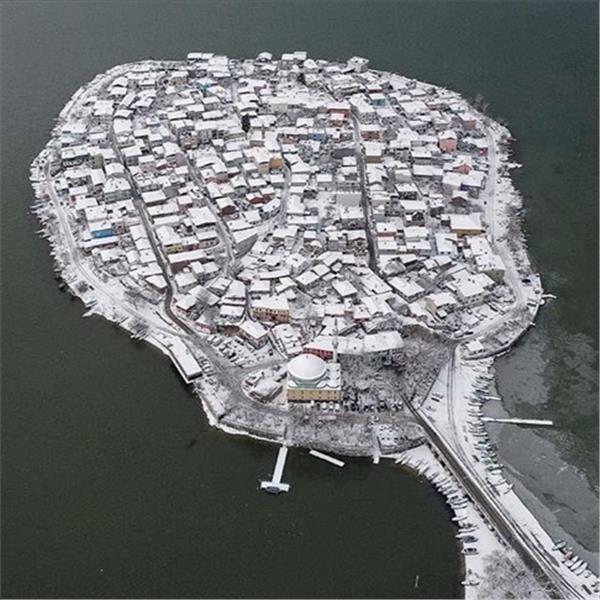 İzmir'den Otobüslü 1 gece 2 gün Konaklamalı Şile, Ağva İle Abant, Gölcük, Gölyazı Turu