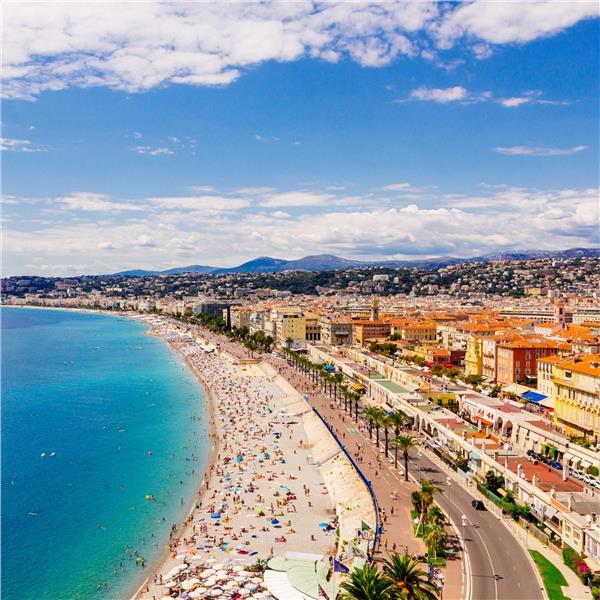 İzmir'den Uçaklı 7 Gece 8 Gün Konaklamalı Alplerin Kalbinde Bernina Expresi İle İsviçre, Fransa, Liechtenstein, İtalya Turu