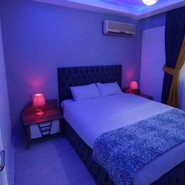 Karşıyaka Su Apart Çift Kişilik 1 Gece Konaklama