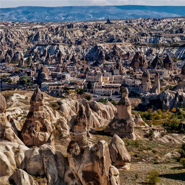 İzmir'den Uçak İle Nevşehir'e Kalkışlı 3 Gece 4 Gün 5* Dinler Hotels Konaklamalı Kapadokya ve Niğde Turu