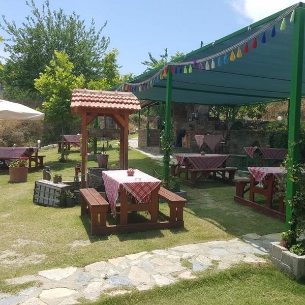 Şirince Keyfince’de Enfes Lezzetler Eşliğinde Serpme Köy Kahvaltısı