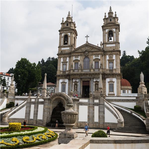 İzmir'den Uçaklı 4 Gece 5 Gün Konaklamalı Portekiz Rotası