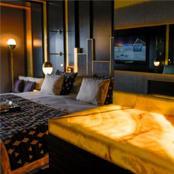 İzmir'den Uçak Bileti ve Otel Transferi Dahil 2 Gece 3 Gün Yarım Pansiyon Konaklamalı Rocks Hotel Casino İrem Derici Yılbaşı Galası 35.150TL'den Başlayan Fiyatlarla