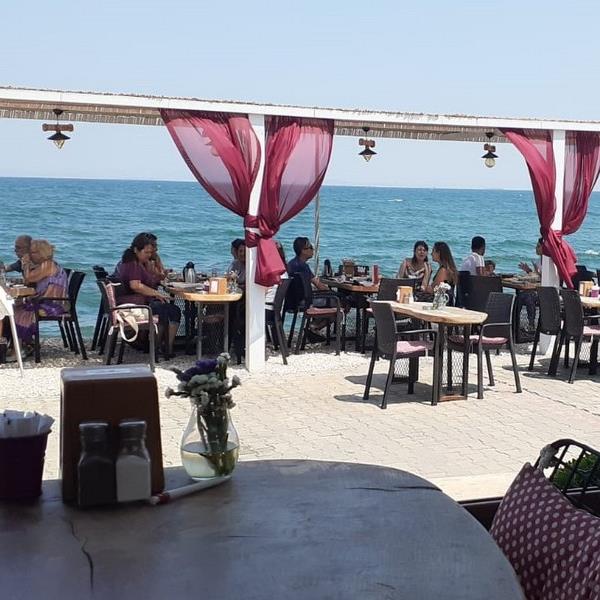 Güzelbahçe Bonjour Restaurant Denize Nazır Balık Menü