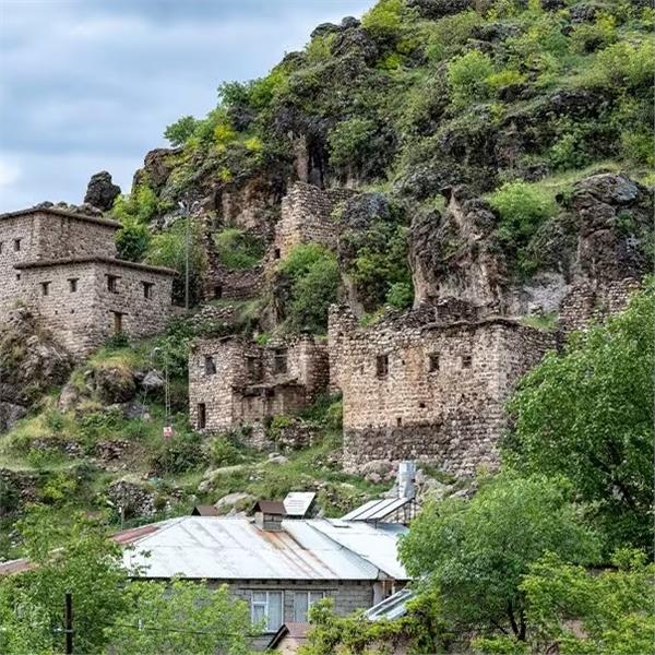 İzmir'den Uçak İle Çıkışlı 6 Gece 7 Gün Konaklamalı Hakkari Şırnak Cizre Turu