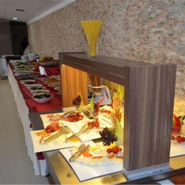 Ayvalık Palas Hotel'de Kahvaltı Dahil Konaklama Seçenekleri