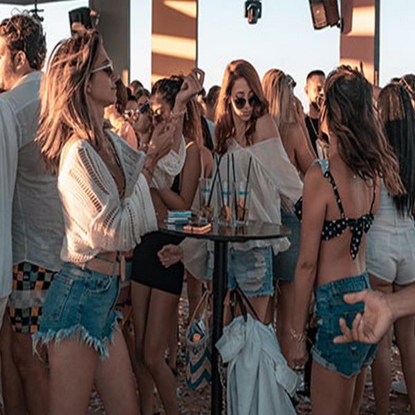 Çeşme Alaçatı Kafe Pi Beach Club 11 Ağustos CEZA Konser Giriş