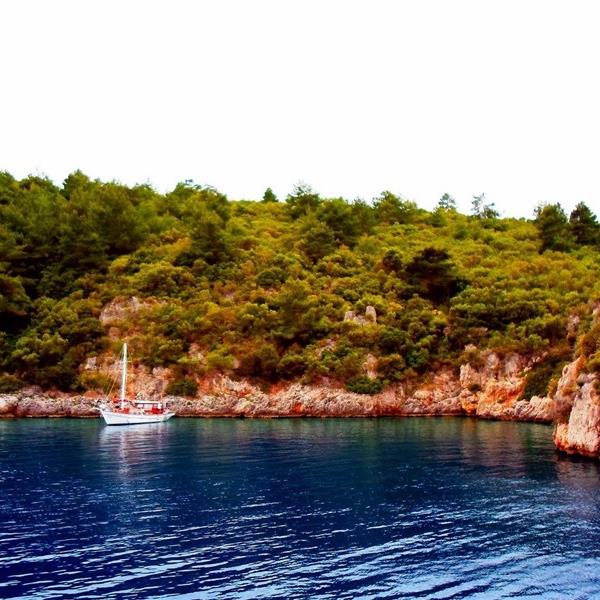 İzmir Çıkışlı Günübirlik Öğle Yemeği Dahil Marmaris, Gökova Tekne Turu