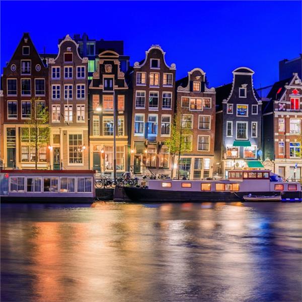 7 Gece 8 Gün Konaklamalı Yılbaşı Özel Benelüx Paris Köln Turu