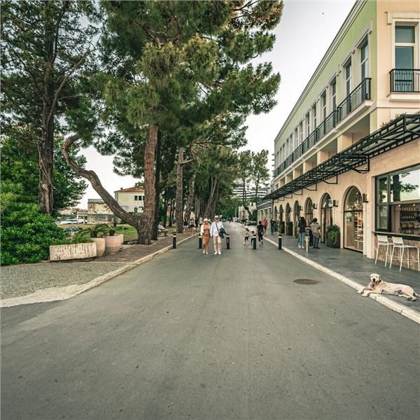 İzmir'den Uçak İle Hareketli 3 Gece 4 Gün 5 Konaklamalı Budva Turu Üstelik Otel Seçenekli