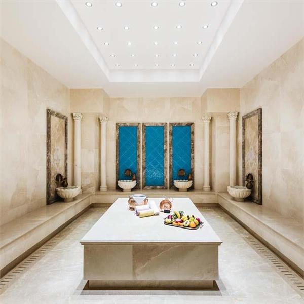 İzmir'den Uçak İle Hareketli Kıbrıs Lord’s Palace Hotel Tam Pansiyon Plus Konaklama Seçenekleri