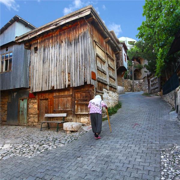 İzmir'den Uçaklı 3 Gece 4 Gün Konaklamalı Tunceli Kemaliye Divriği Turu