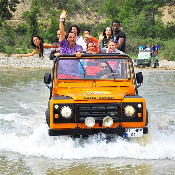 İzmir Çıkışlı 2 Gece 3 Gün Fethiye, Likya, Saklıkent, Gizlikent Şelalesi, Yakapark Turu. Üstelik Tekne Turu ve Jeep Safari Dahil.